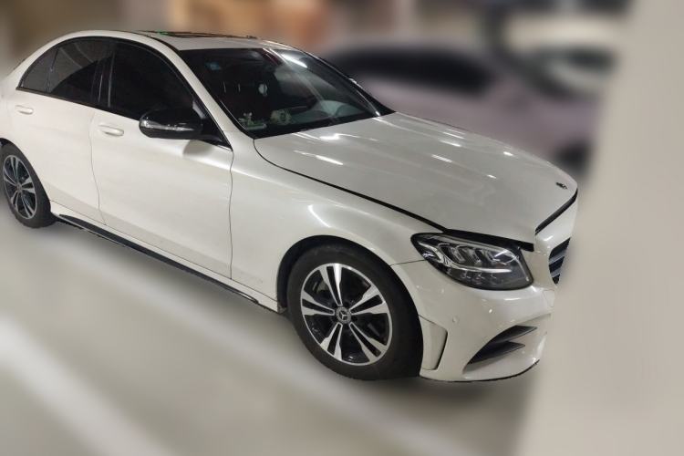 Used Mercedes-Benz C-Class 2019 C 260 Sport Edition Front Right 45 Deg