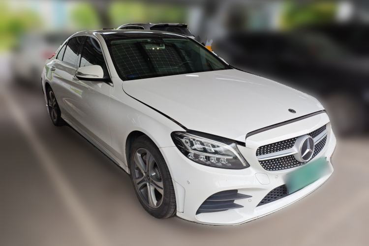 Used Mercedes-Benz C-Class 2019 Restyled C 260 L Sport Edition Front Right 45 Deg