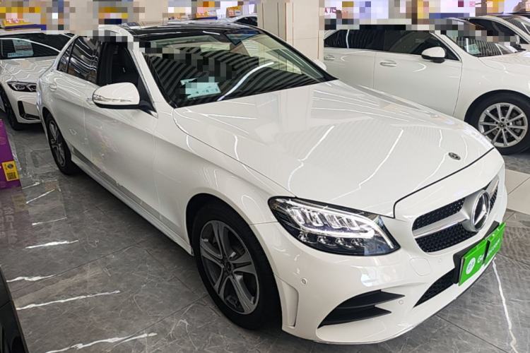 Used Mercedes-Benz C-Class 2019 Restyled C 260 L Sport Edition Front Right 45 Deg