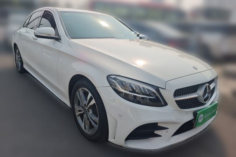 Used Mercedes-Benz C-Class 2019 C 180 L Fashion Edition Sport Version Front Right 45 Deg