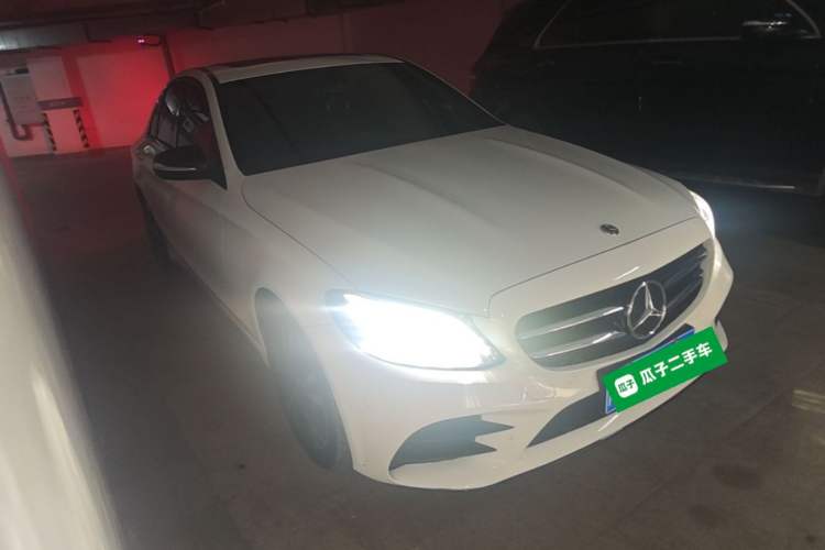 Used Mercedes-Benz C-Class 2019 C 260 Sport Edition Front Right 45 Deg