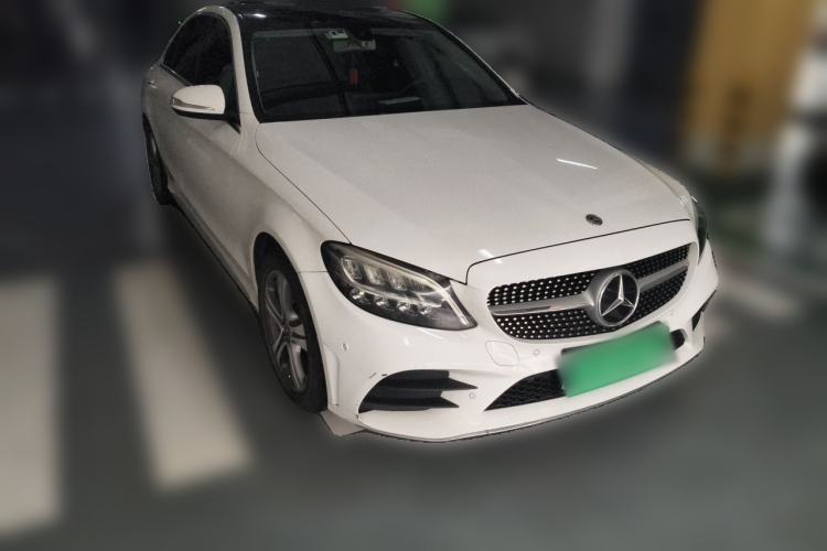 Used Mercedes-Benz C-Class 2019 Restyled C 260 L Sport Edition Front Right 45 Deg