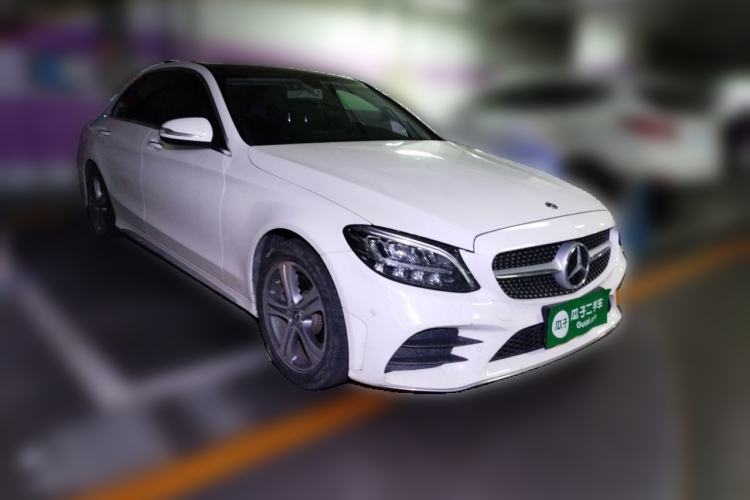 Used Mercedes-Benz C-Class 2019 C 260 L Sport Edition Front Right 45 Deg