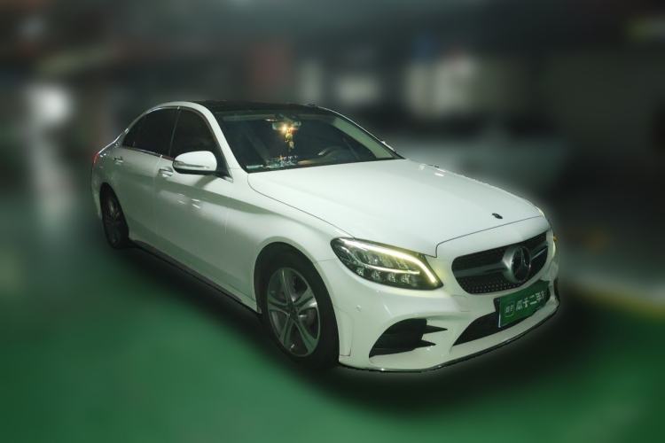 Used Mercedes-Benz C-Class 2019 C 260 L Sport Edition Front Right 45 Deg