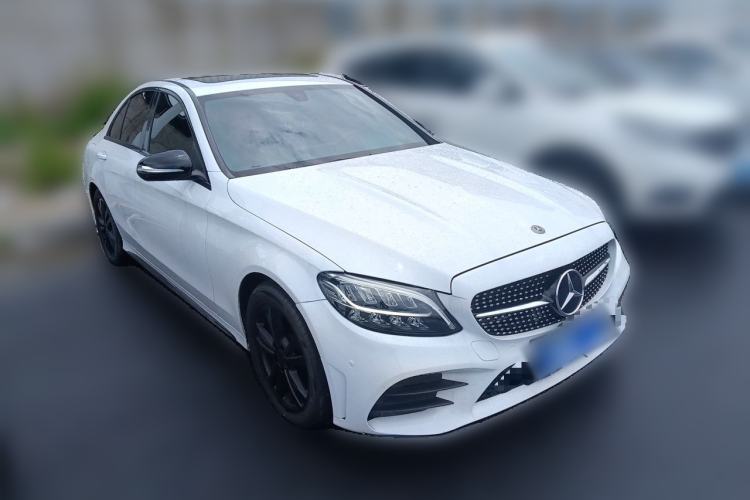 Used Mercedes-Benz C-Class 2019 C 260 Sport Edition Front Right 45 Deg