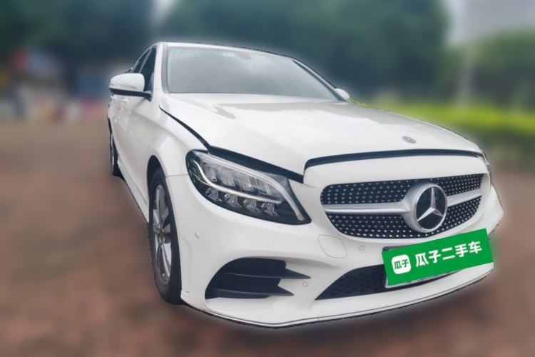 Used Mercedes-Benz C-Class 2019 C 180 L Fashion Edition Sport Version Front Right 45 Deg