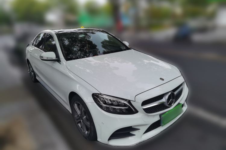 Used Mercedes-Benz C-Class 2019 Restyled C 260 L Sport Edition Front Right 45 Deg