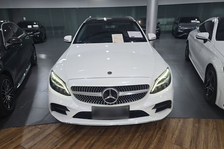 Used Mercedes-Benz C-Class 2019 C 260 Estate Front