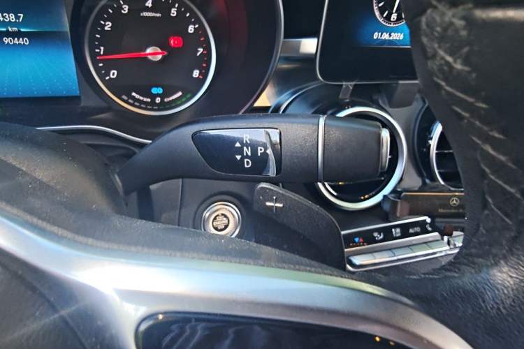 Used Mercedes-Benz C-Class 2019 C 260 L Sport Edition Gear Lever