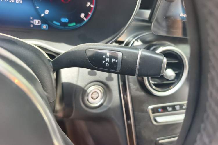 Used Mercedes-Benz C-Class 2019 Restyled C 260 L Sport Edition Gear Lever