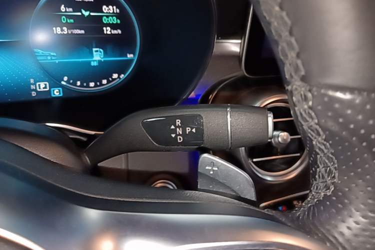 Used Mercedes-Benz C-Class 2019 C 260 Coupe Gear Lever