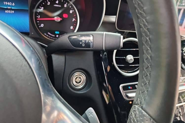 Used Mercedes-Benz C-Class 2019 C 260 Sport Edition Gear Lever