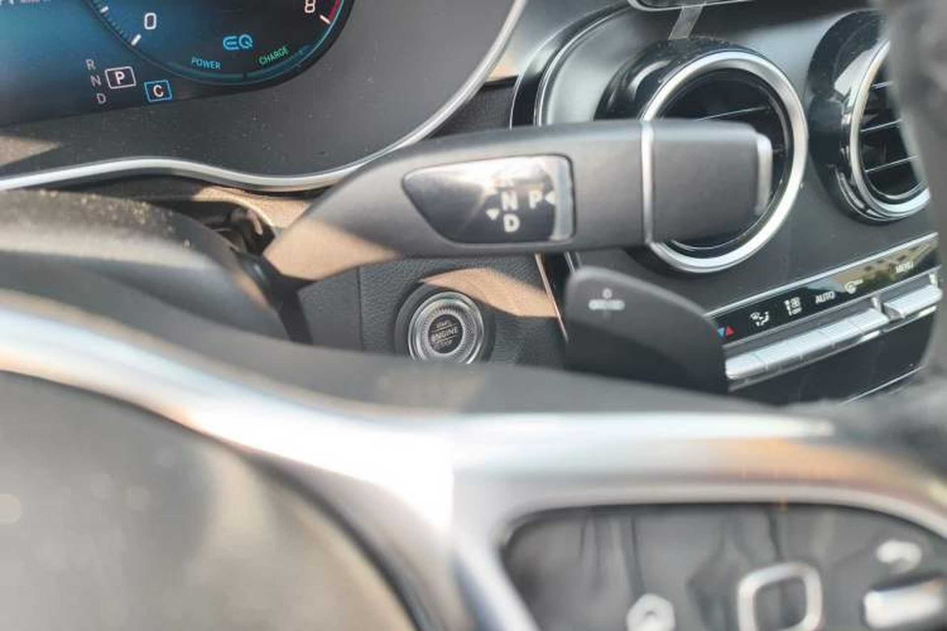 Used Mercedes-Benz C-Class 2019 Restyled C 260 L Sport Edition Gear Lever