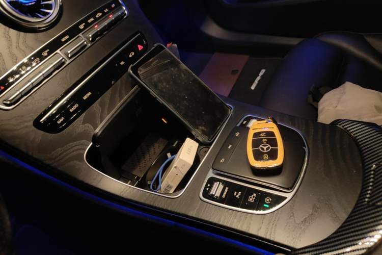 Used Mercedes-Benz C-Class 2019 Restyled C 260 L Sport Edition Gear Lever