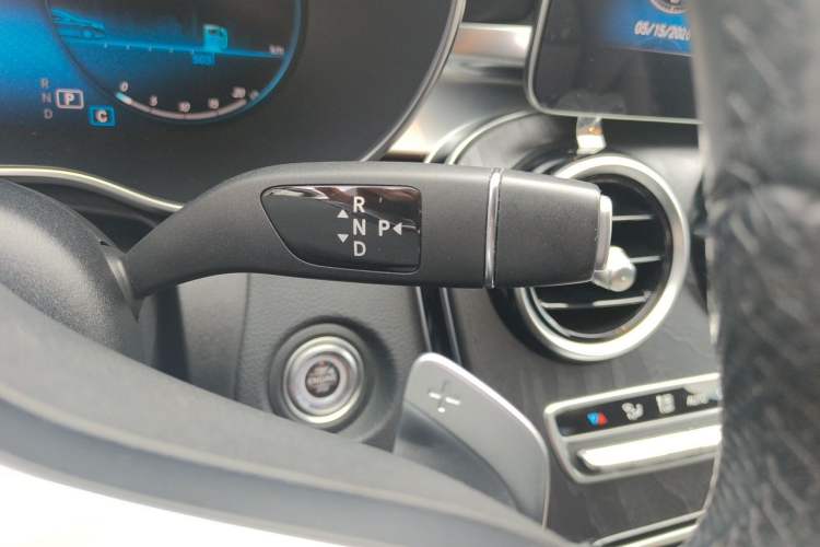 Used Mercedes-Benz C-Class 2019 Restyled C 260 L Sport Edition Gear Lever