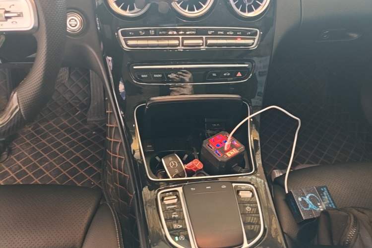 Used Mercedes-Benz C-Class 2019 C 180 L Fashion Edition Sport Version Gear Lever