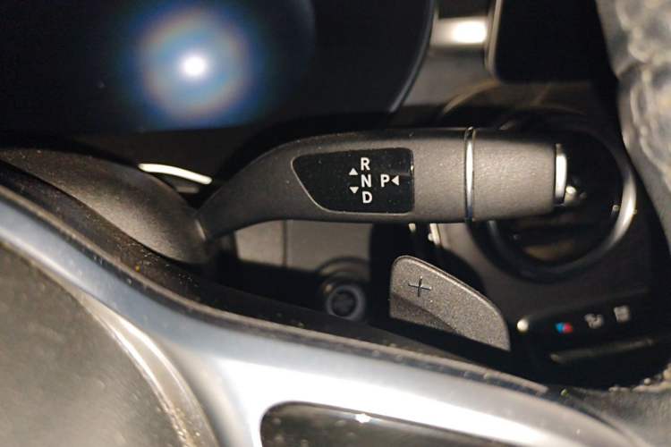 Used Mercedes-Benz C-Class 2019 Restyled C 260 L Sport Edition Gear Lever