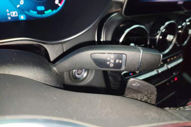 Used Mercedes-Benz C-Class 2019 C 260 L Sport Edition Gear Lever