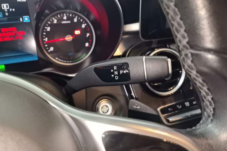 Used Mercedes-Benz C-Class 2019 C 260 L Sport Edition Gear Lever