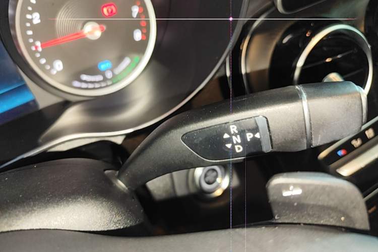 Used Mercedes-Benz C-Class 2019 C 260 L Sport Edition Gear Lever