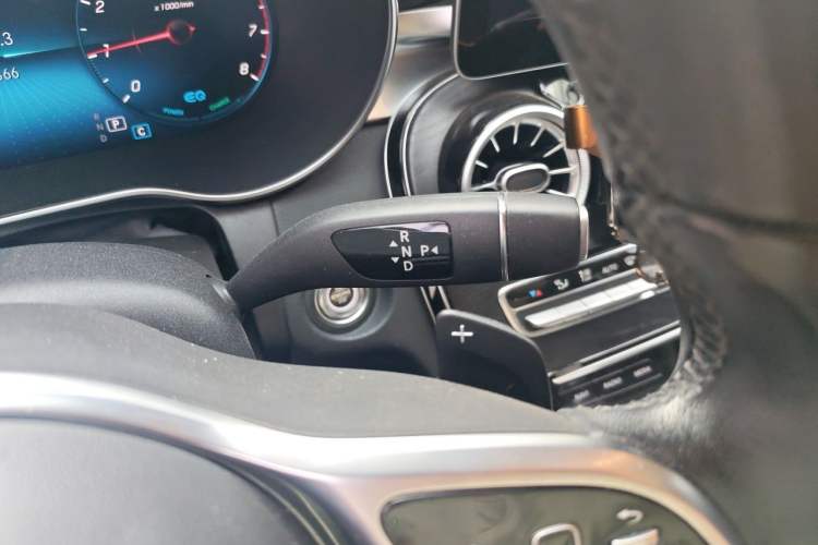 Used Mercedes-Benz C-Class 2019 C 260 L Sport Edition Gear Lever