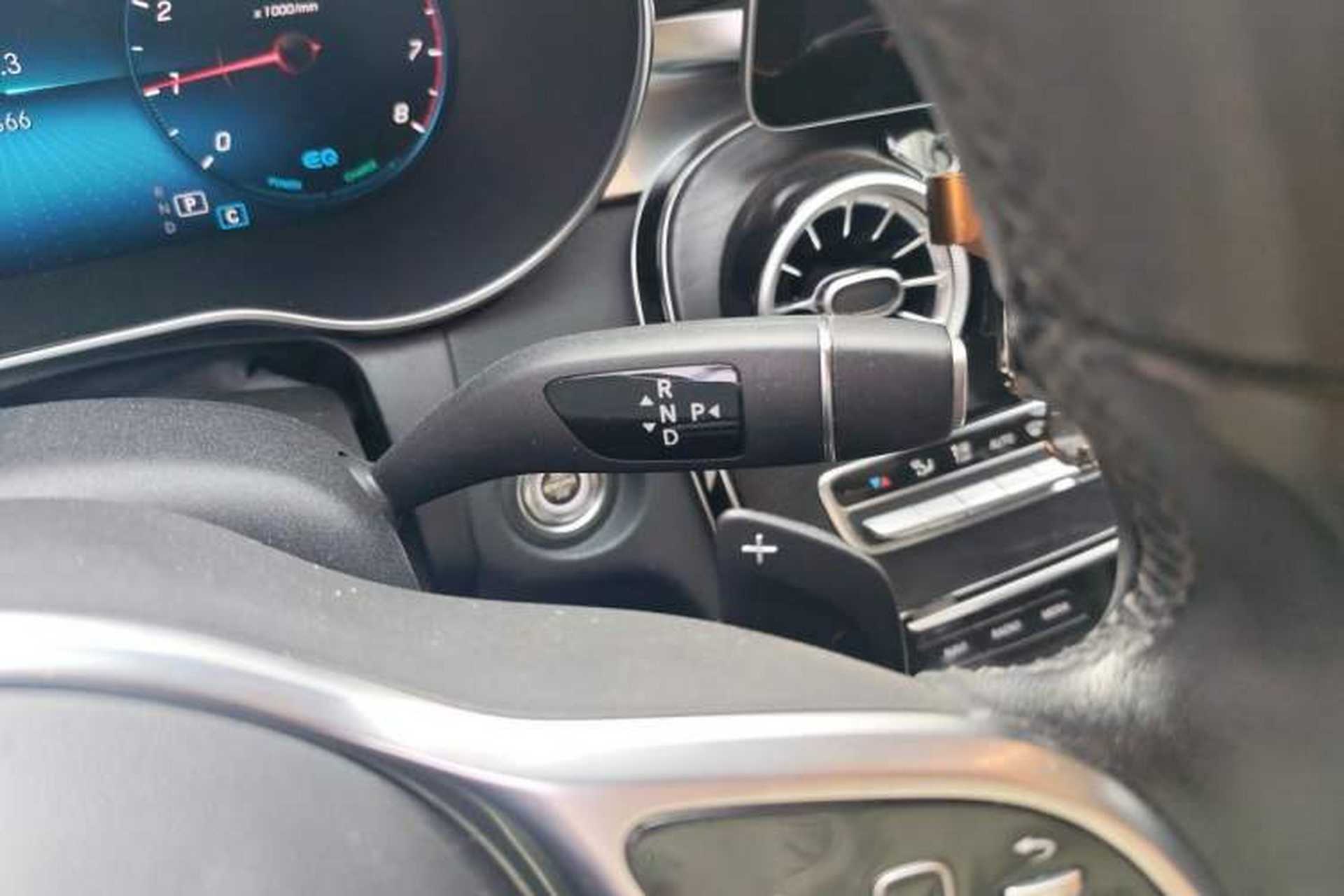 Used Mercedes-Benz C-Class 2019 C 260 L Sport Edition Gear Lever