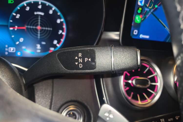 Used Mercedes-Benz C-Class 2019 C 260 Coupe Gear Lever