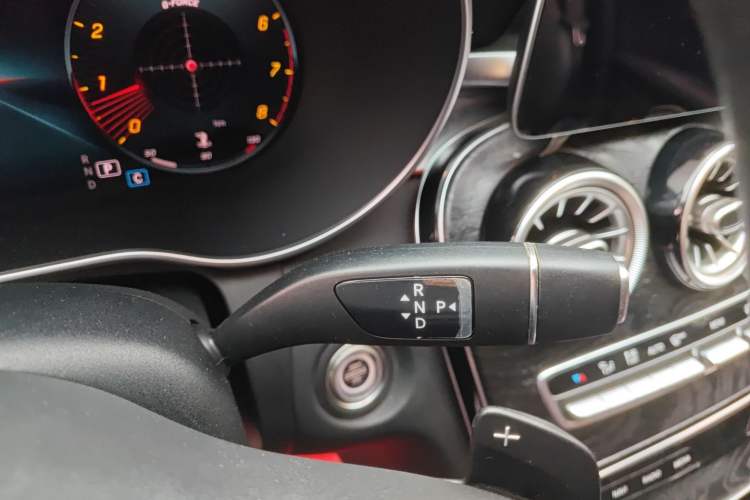 Used Mercedes-Benz C-Class 2019 C 260 L Sport Edition Gear Lever