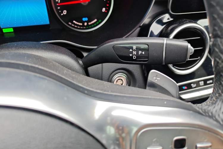 Used Mercedes-Benz C-Class 2019 C 260 Sport Edition 4MATIC Gear Lever