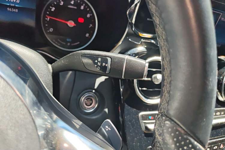 Used Mercedes-Benz C-Class 2019 C 260 Sport Edition Gear Lever