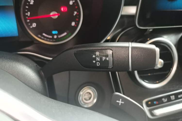 Used Mercedes-Benz C-Class 2019 C 260 L Sport Edition Gear Lever