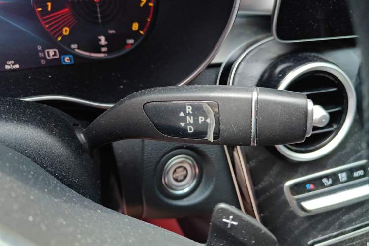 Used Mercedes-Benz C-Class 2019 Restyled C 260 L Sport Edition Gear Lever