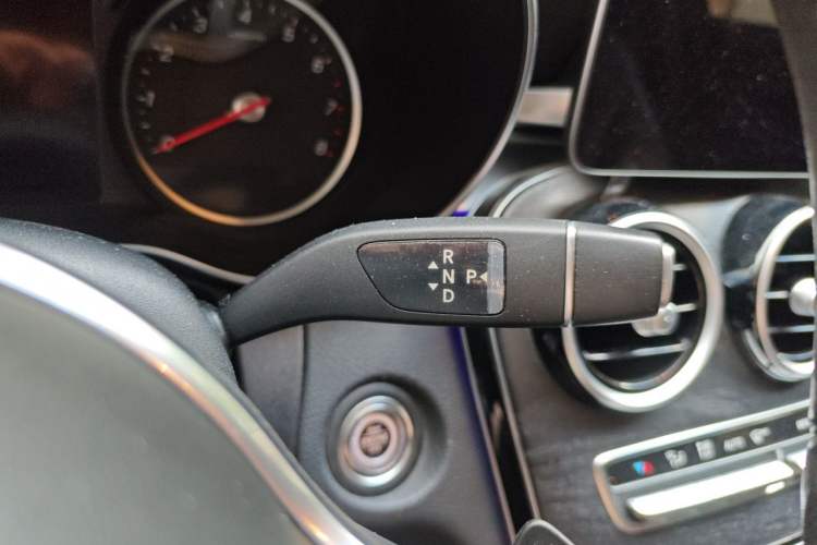 Used Mercedes-Benz C-Class 2019 C 260 L Sport Edition Gear Lever