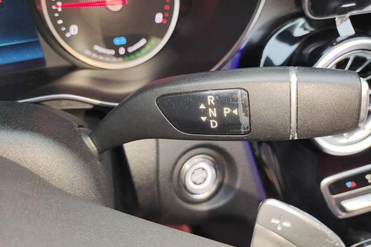 Used Mercedes-Benz C-Class 2019 C 260 Sport Edition Gear Lever