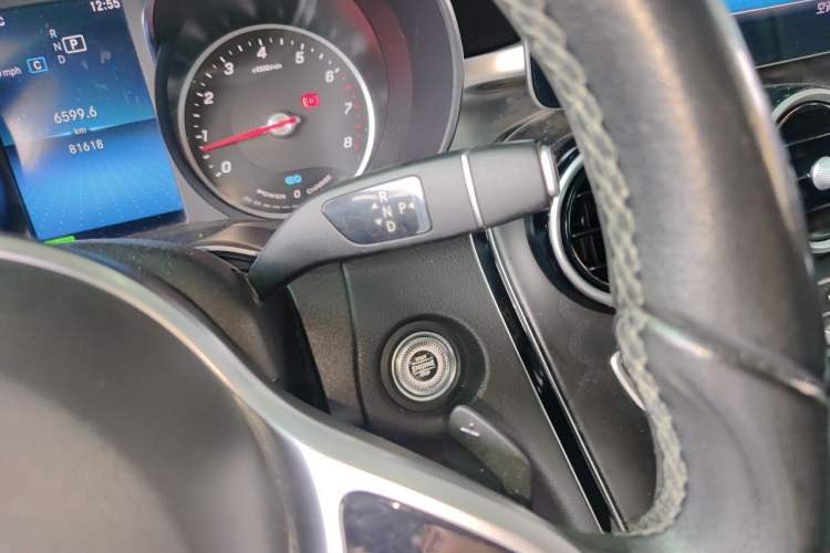 Used Mercedes-Benz C-Class 2019 C 260 L Sport Edition Gear Lever