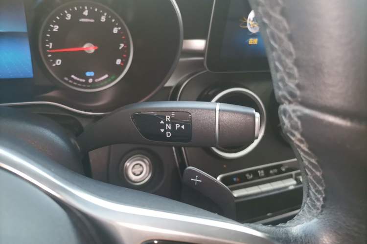 Used Mercedes-Benz C-Class 2019 C 260 L Sport Edition Gear Lever