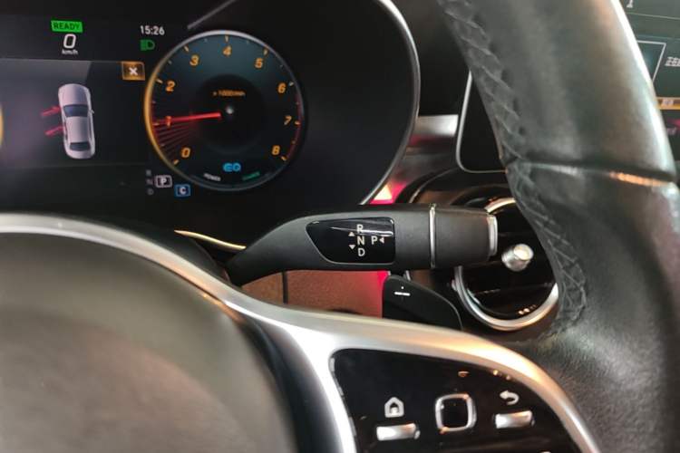 Used Mercedes-Benz C-Class 2019 Restyled C 260 L Sport Edition Gear Lever