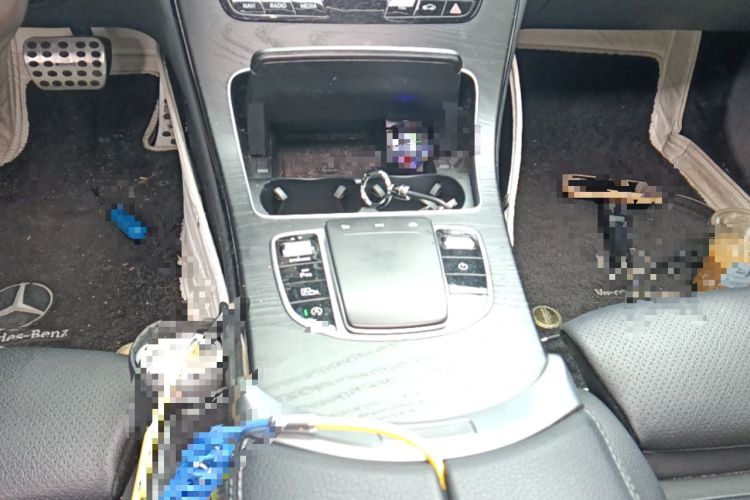 Used Mercedes-Benz C-Class 2019 C 180 L Fashion Edition Sport Version Gear Lever