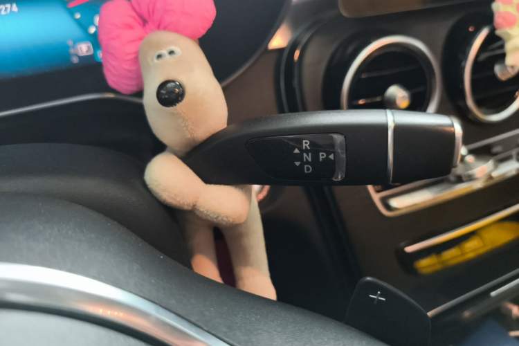 Used Mercedes-Benz C-Class 2019 Restyled C 260 L Sport Edition Gear Lever