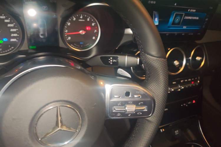 Used Mercedes-Benz C-Class 2019 C 260 Sport Edition Gear Lever