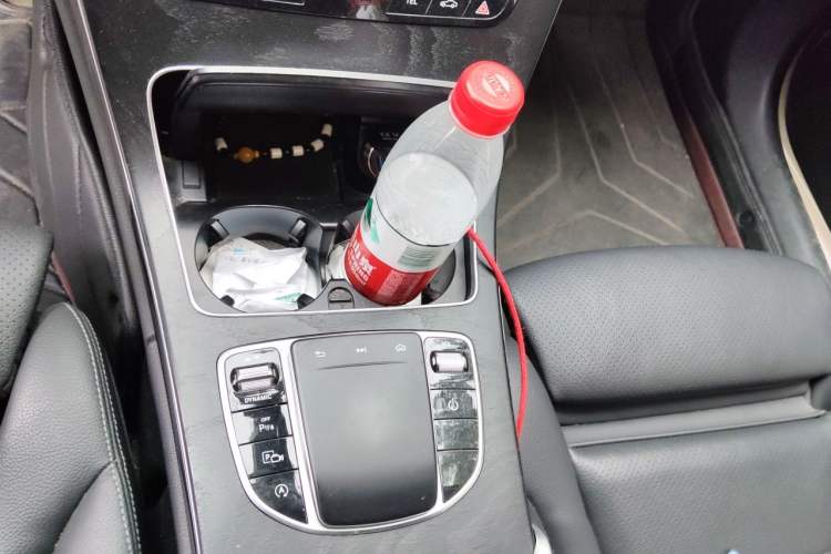 Used Mercedes-Benz C-Class 2019 C 180 L Fashion Edition Sport Version Gear Lever