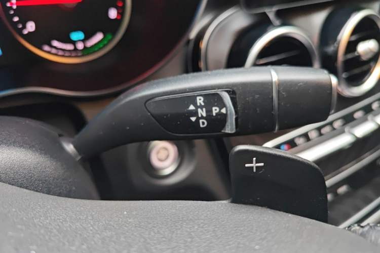 Used Mercedes-Benz C-Class 2019 C 260 L Sport Edition Gear Lever