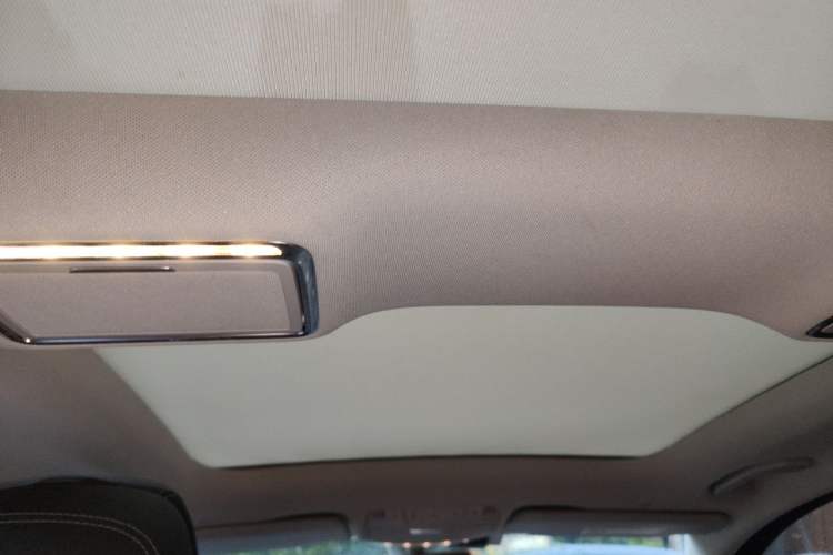 Used Mercedes-Benz C-Class 2019 C 260 L Sport Edition Headliner
