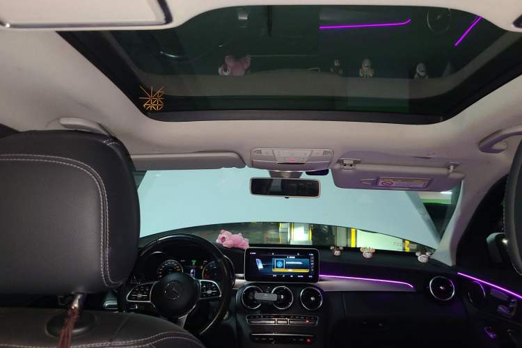 Used Mercedes-Benz C-Class 2019 Restyled C 260 L Sport Edition Headliner