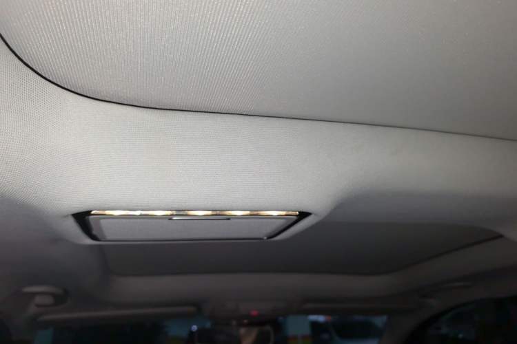 Used Mercedes-Benz C-Class 2019 Restyled C 260 L Sport Edition Headliner