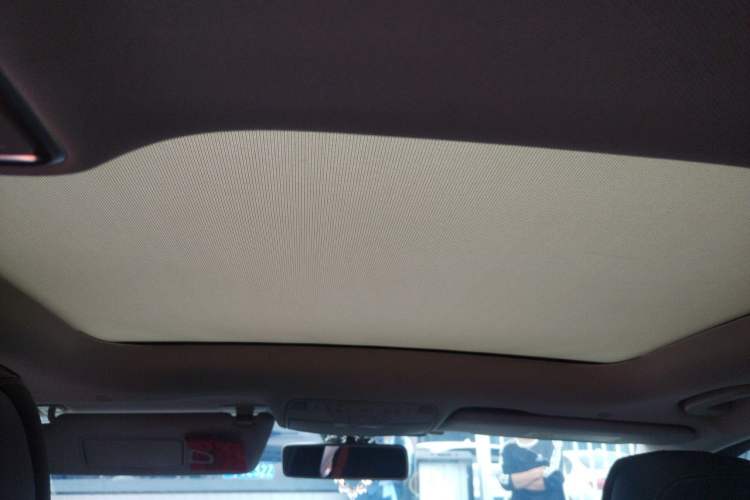Used Mercedes-Benz C-Class 2019 C 260 L Sport Edition Headliner