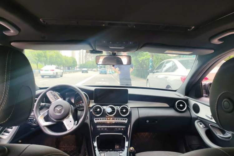 Used Mercedes-Benz C-Class 2019 C 260 Sport Edition Headliner