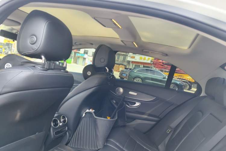 Used Mercedes-Benz C-Class 2019 Restyled C 260 L Sport Edition Headliner