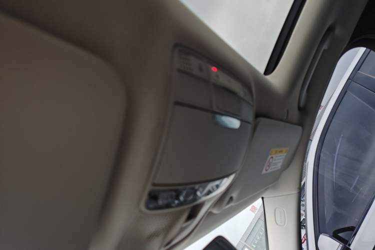 Used Mercedes-Benz C-Class 2019 Restyled C 260 L Sport Edition Headliner
