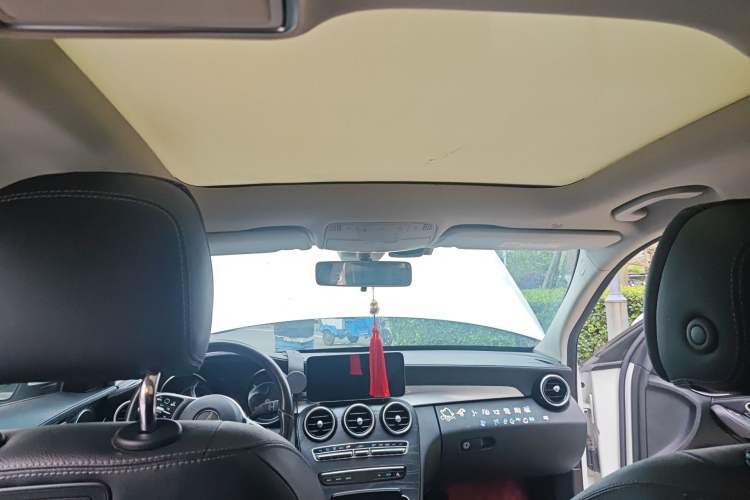 Used Mercedes-Benz C-Class 2019 C 260 L Sport Edition Headliner